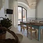 Corte Sant'oronzo - Casa Cummare דיסו